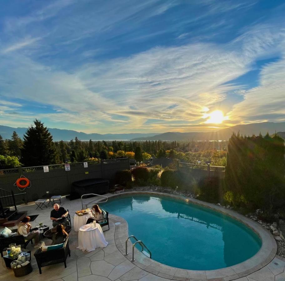 A Vista Villa Couples Retreat Κελόουνα  Εξωτερικό φωτογραφία