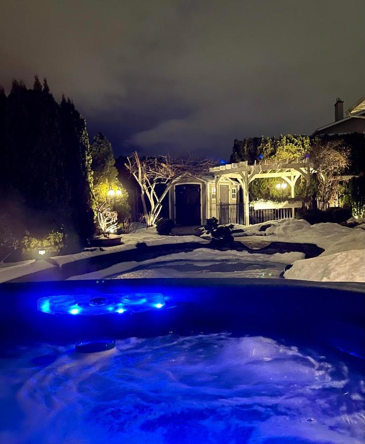 A Vista Villa Couples Retreat Κελόουνα  Εξωτερικό φωτογραφία