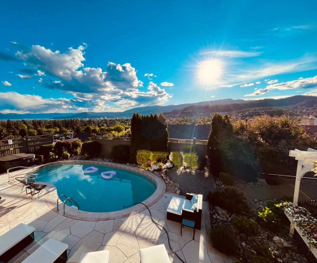 A Vista Villa Couples Retreat Κελόουνα  Εξωτερικό φωτογραφία