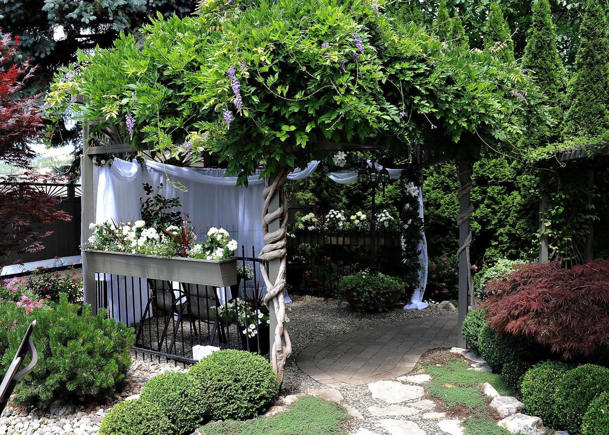 A Vista Villa Couples Retreat Κελόουνα  Εξωτερικό φωτογραφία